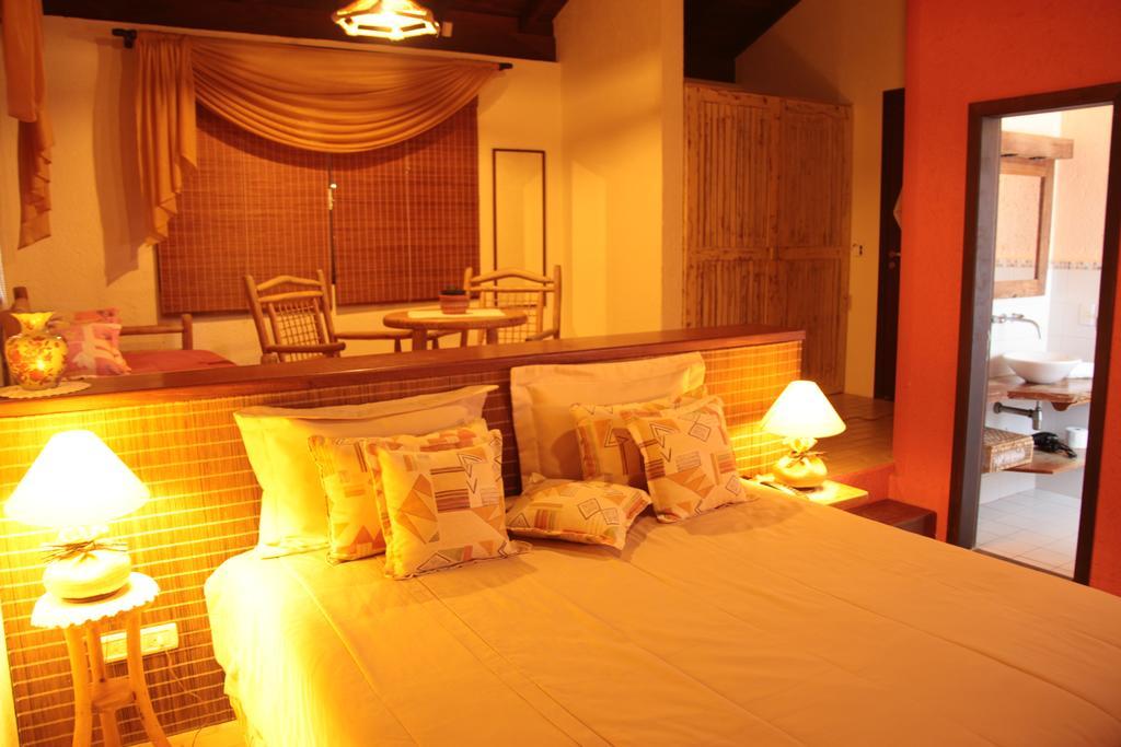 Bangalore Suites Garopaba Exterior foto