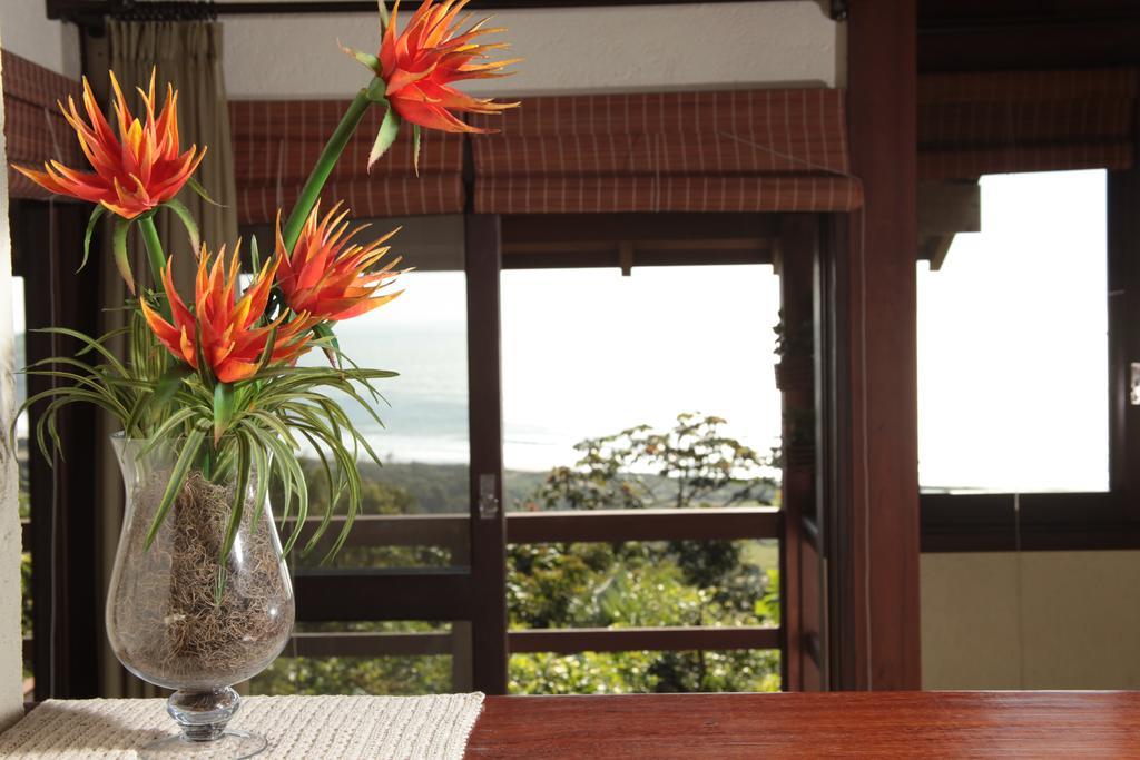 Bangalore Suites Garopaba Habitación foto